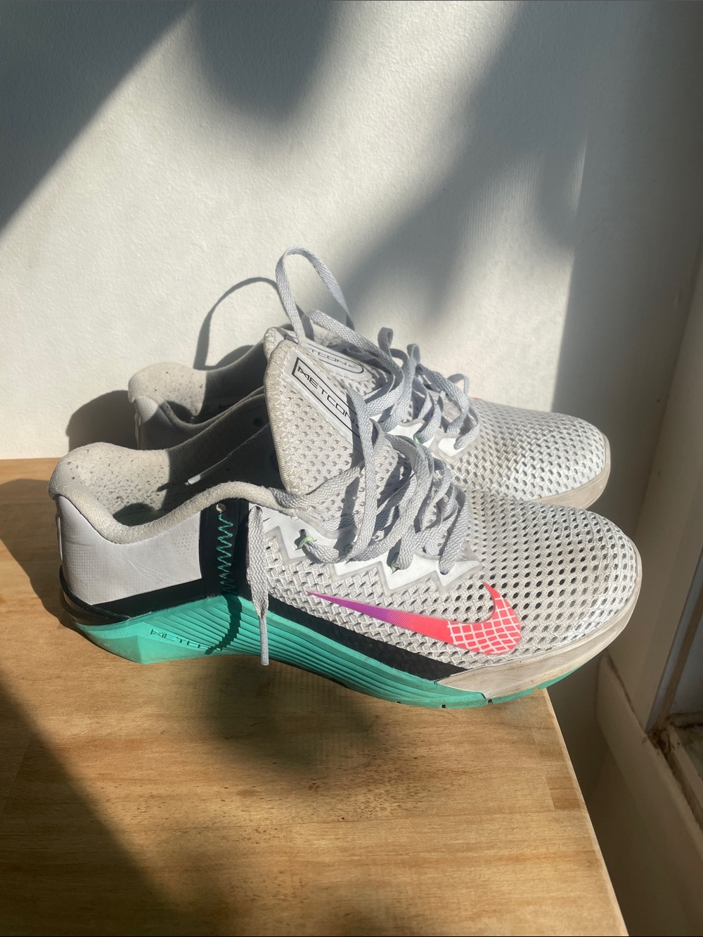 Nike Metcon 6 with Pink Swoosh and Teal Midsole